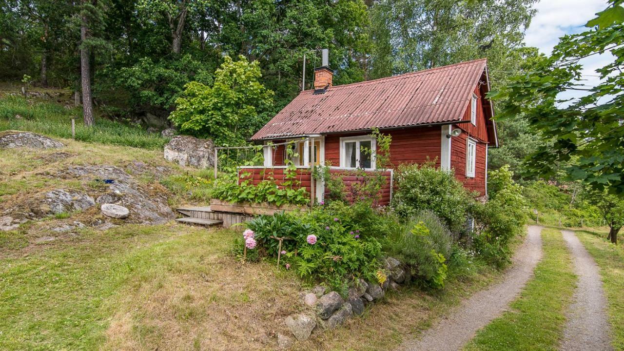 18Th Century Farm Cottage Valdemarsvik Exterior foto